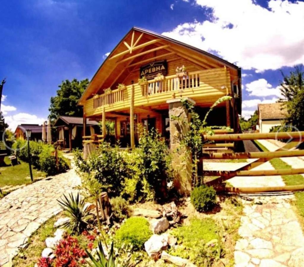 Lolini Bungalovi Novi Sad Exterior foto